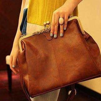 Chic Vintage Design Hand Bag