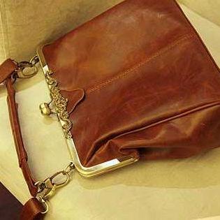 Chic Vintage Design Hand Bag